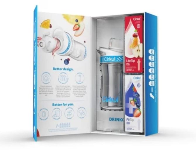 Cirkul Plastic Water Bottle Starter Kit 22 oz